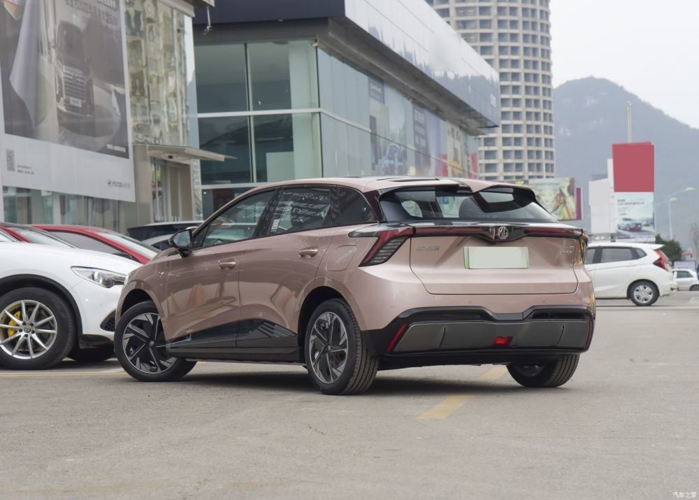 Пробега автомобилей 425km энергии хэтчбека MG4 MULAN EV седан спорт электрического нового электрический