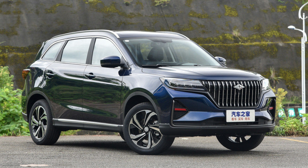 Роскошный средний 1.5T бензин SUV для пользы семьи с 5 дверями на 180KM
