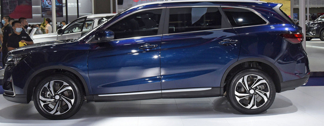 Автомобиль превосходного представления смещения корабля 1.5L бензина среднего размера SUV 180KM безопасный