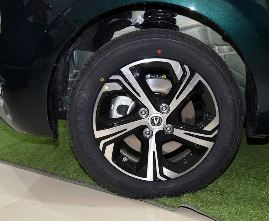 Батарея фосфорнокислого железа лития хэтчбека E-звезды EV Changan или троичные 5 дверей 5 мест