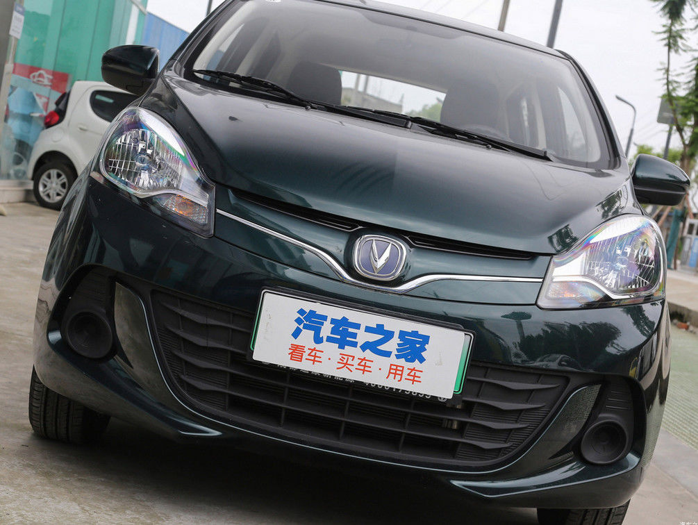 Батарея фосфорнокислого железа лития хэтчбека E-звезды EV Changan или троичные 5 дверей 5 мест