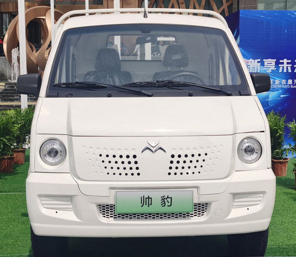 коробка микро- Van 2.6T 2.88m Электрическ Груз Van Одиночн Грести чистая 41,6 KWh