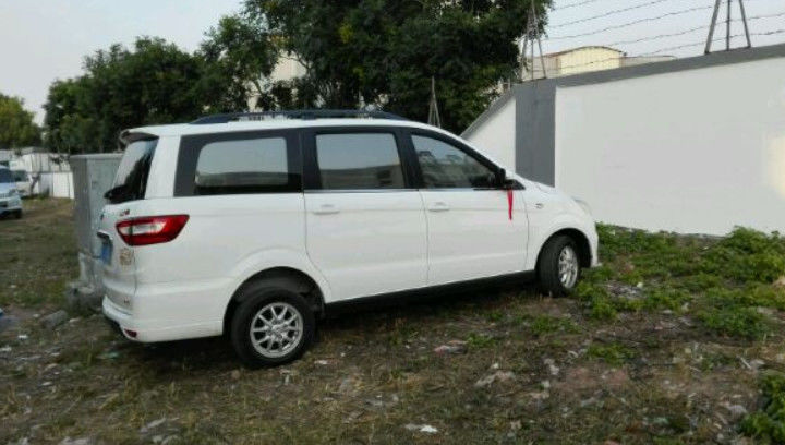 BAIC Inventory Van 1.5L Бензиновый многоцелевой автомобиль MPV 5MT H2E из Китая