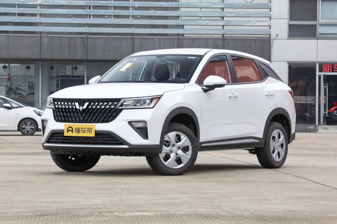 Wuling Новая модель бензиновый внедорожник 3400-4400 Максимальная скорость крутящего момента бензиновый спортивный автомобиль