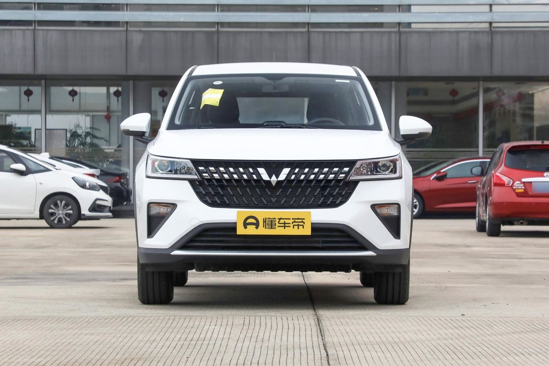 Wuling Новая модель бензиновый внедорожник 3400-4400 Максимальная скорость крутящего момента бензиновый спортивный автомобиль