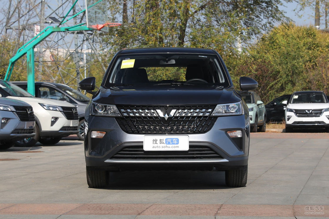 1.5L компактный бензиновый внедорожник 5 мест Большое пространство высокопроизводительные транспортные средства семейные внедорожники