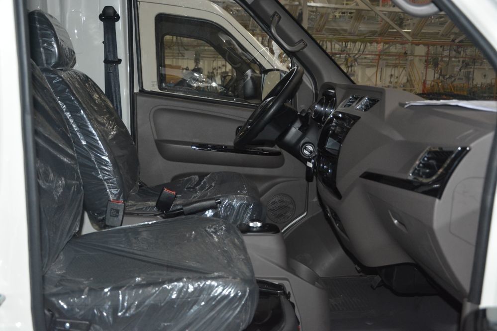 LHD Китайская фабрика EV Cargo Van Чистый электрический фургон для доставки электрического грузовика