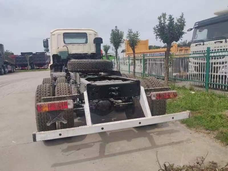 Foton большая шина Транспортное средство с двумя местами Прочный грузовик 16315 Номинальная грузоподъемность (кг)