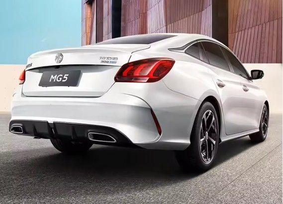 Произведено в Китае MG5 1.5T транспортное средство Новый бензиновый роскошный вариант Автомобили 12.3 дюймовый LCD панель управления
