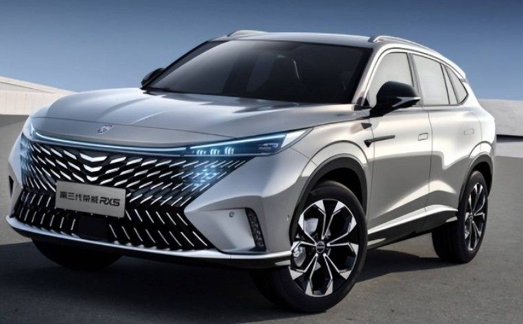 Горячая продажа Roewe RX5 превосходный вариант на складе 4 двери 5 сидений