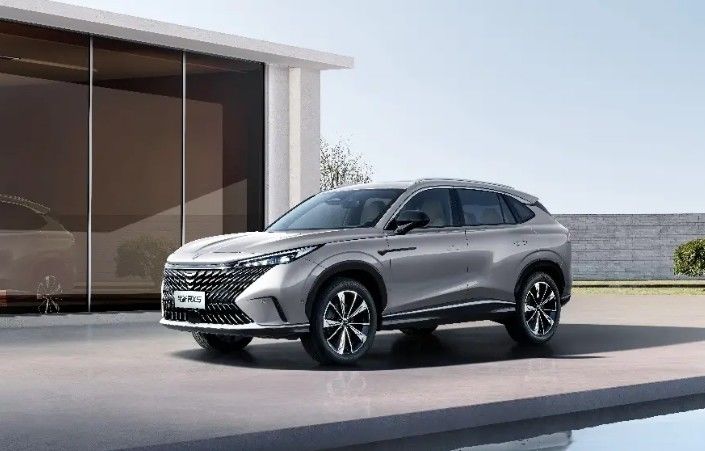 Горячая продажа Roewe RX5 хорошее качество Седан Пассажирский автомобиль с персонализированной навигацией больших данных