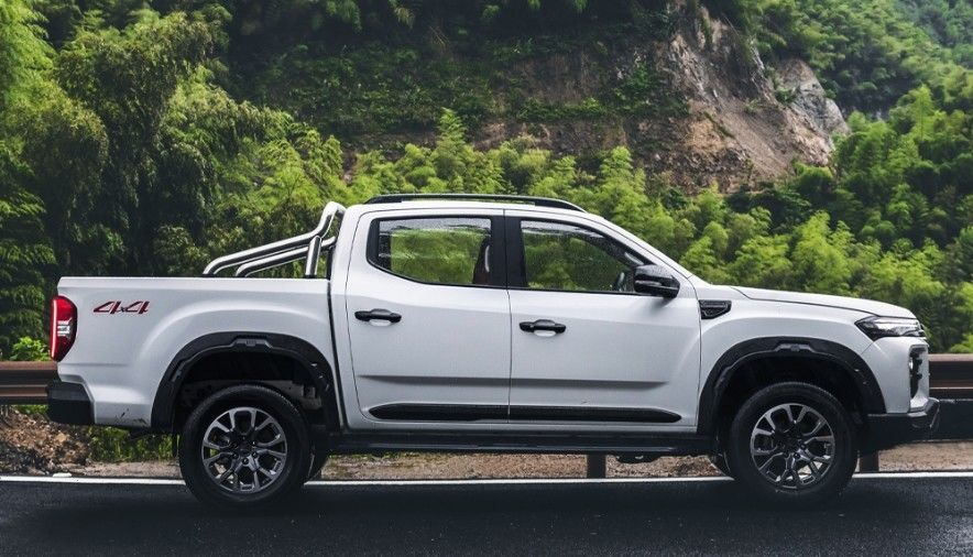 Горячая продажа Spacious SAIC Maxus Pickup Truck Maxus H 4WD изготовленная в Китае с высоким качеством