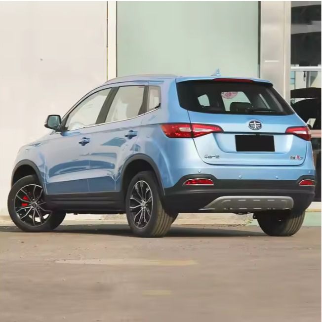 Новый 5-дверный 5-местный SUV 1.5L COMFORT CVT модель FAW R7 бензиновый бензиновый автомобиль